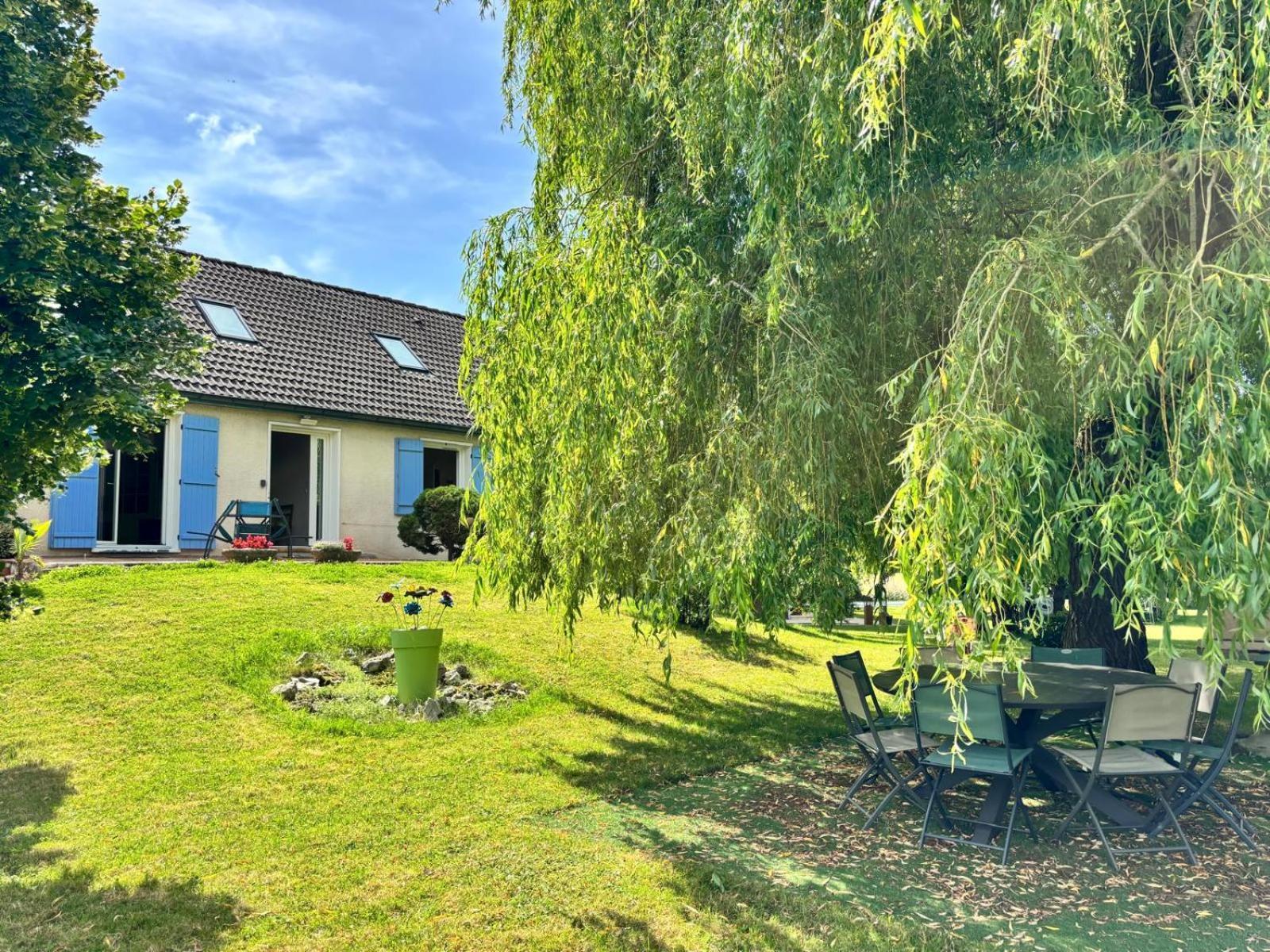 Vila Le Bleu De B. Saint-Etienne-en-Bresse Exteriér fotografie